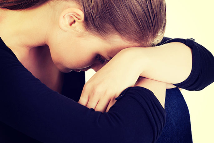 Los síntomas de estrógeno bajos en mujeres jóvenes