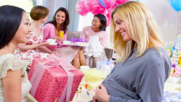 Una guía para padres sobre los regalos de fiesta del nacimiento del bebe (Baby shower)
