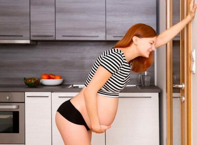 Dolor abdominal bajo durante el tercer trimestre del embarazo