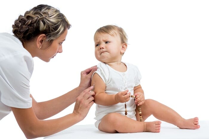 Vacuna contra la tos ferina: la vacuna DTaP protege a los niños contra la difteria, el tétanos y las bacterias