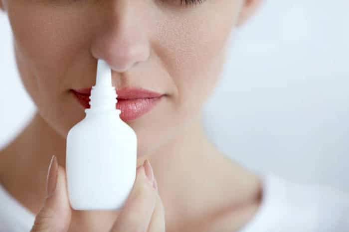 Los aerosoles nasales con esteroides como tratamiento