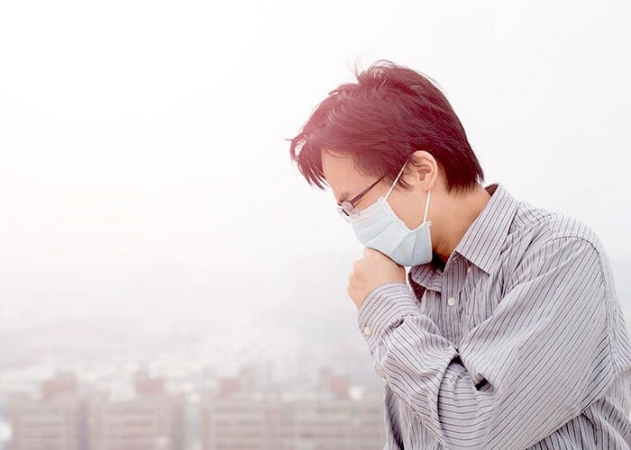 Vivir en una ciudad altamente contaminada: cómo proteger sus pulmones contra la bronquitis y el asma