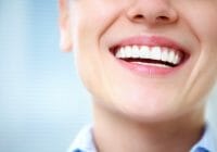 ¿Qué hacer para tener dientes y encías saludables?