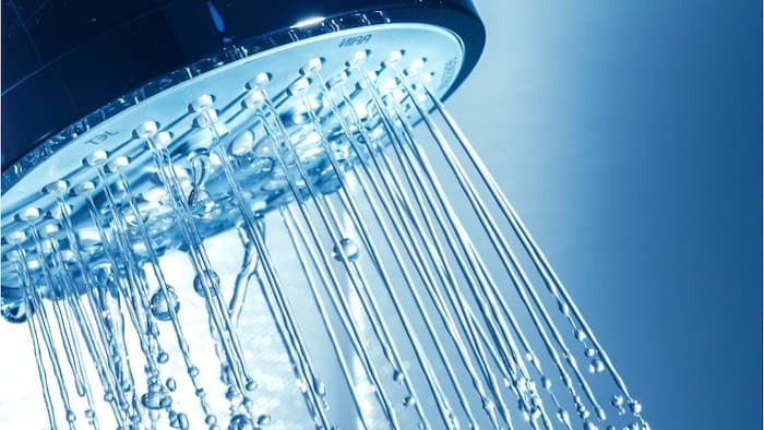 ¿Hay algún beneficio para la salud de una ducha fría?